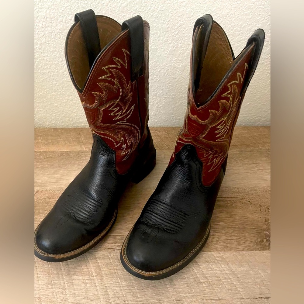 Ariat Heritage Horseman Cowboy Boots Men size 7.5
